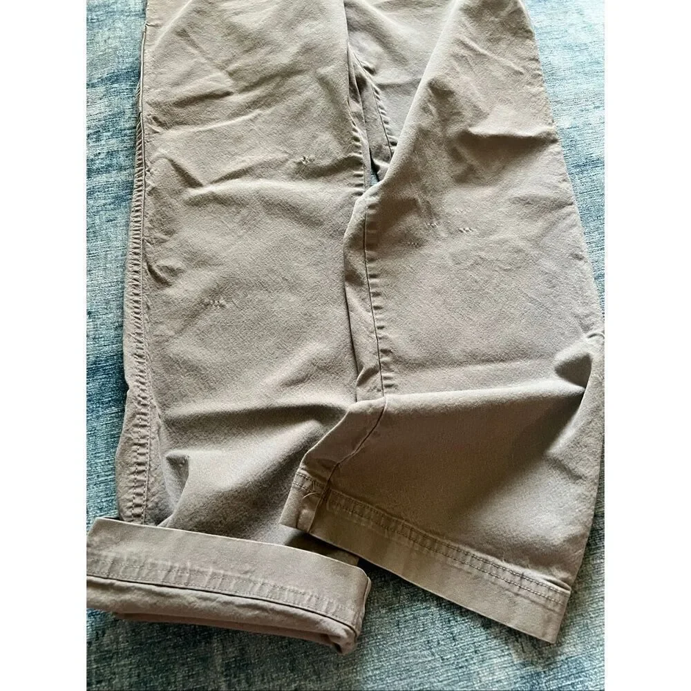 Columbia Khaki Gray Regular Fit Straight Leg Flex Pants 36 x 31